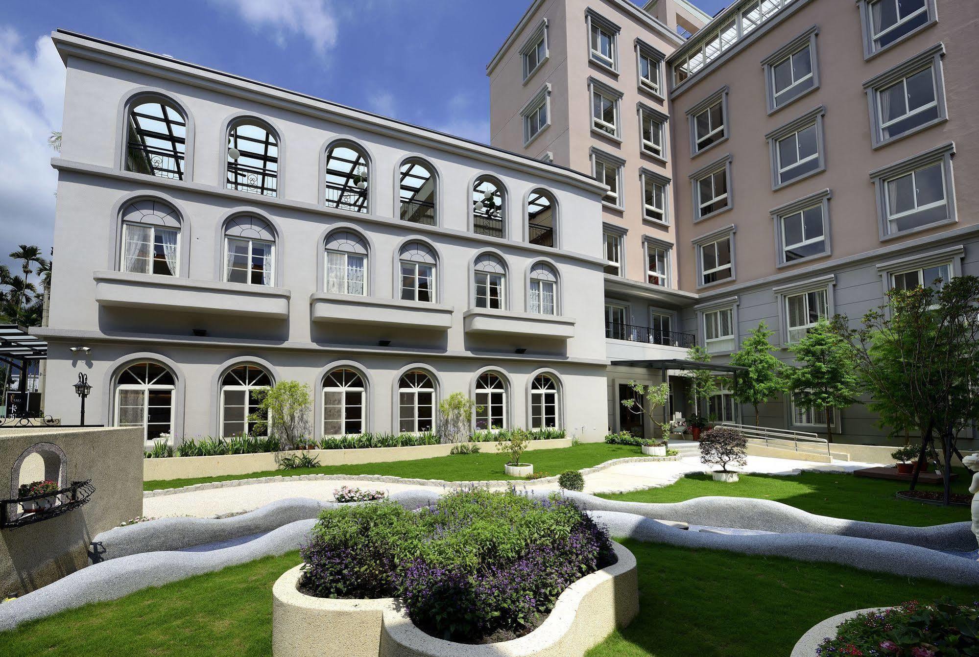 Caffir Garden Hotel Jiji Exteriér fotografie